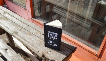 "Dzejnieks Ņujorkā". Kopā ar atdzejotāju Arvi Vigulu lasām Lorkas dzeju.  