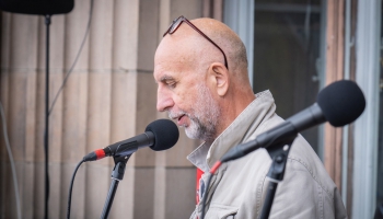 Dzejas lasījumi no Latvijas Radio balkona. Jānis Hvoinskis